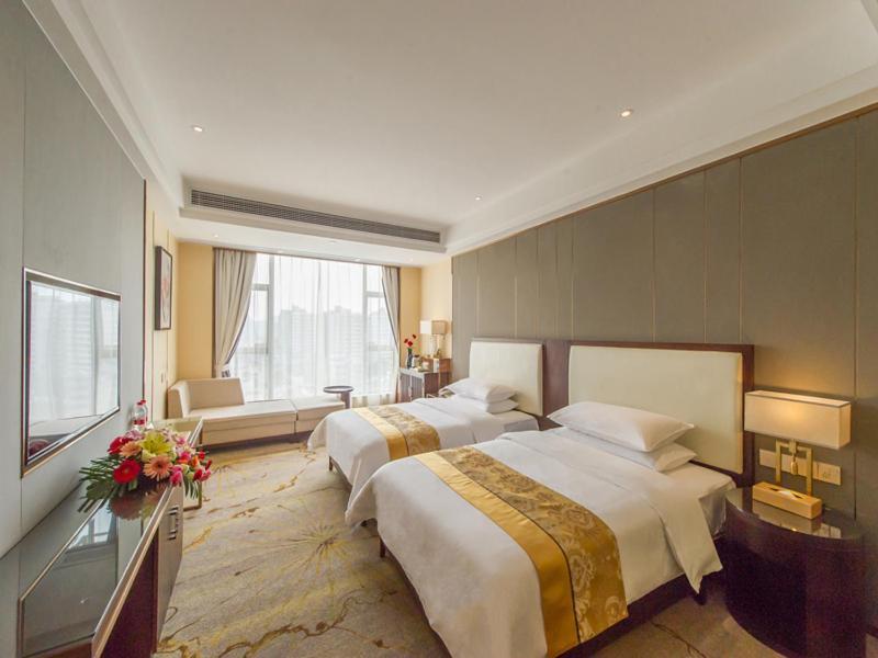 Vienna International Hotel Diecai Wanda High Speed ​​Rail Station Guilin Exterior foto